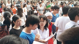 Sáng nay, hơn 76.000 thí sinh Hà Nội bước vào “cuộc đua” lớp 10 công lập